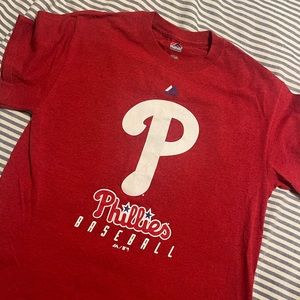Philadelphia Phillies tshirt, Mens Small